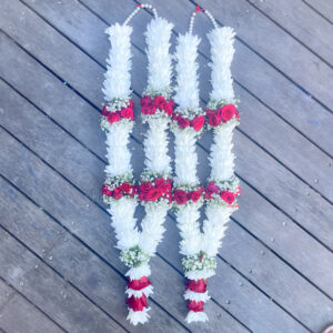 G65 Wedding Garlands With White ChrysisRed Small Roses With Babys Breath 300x300